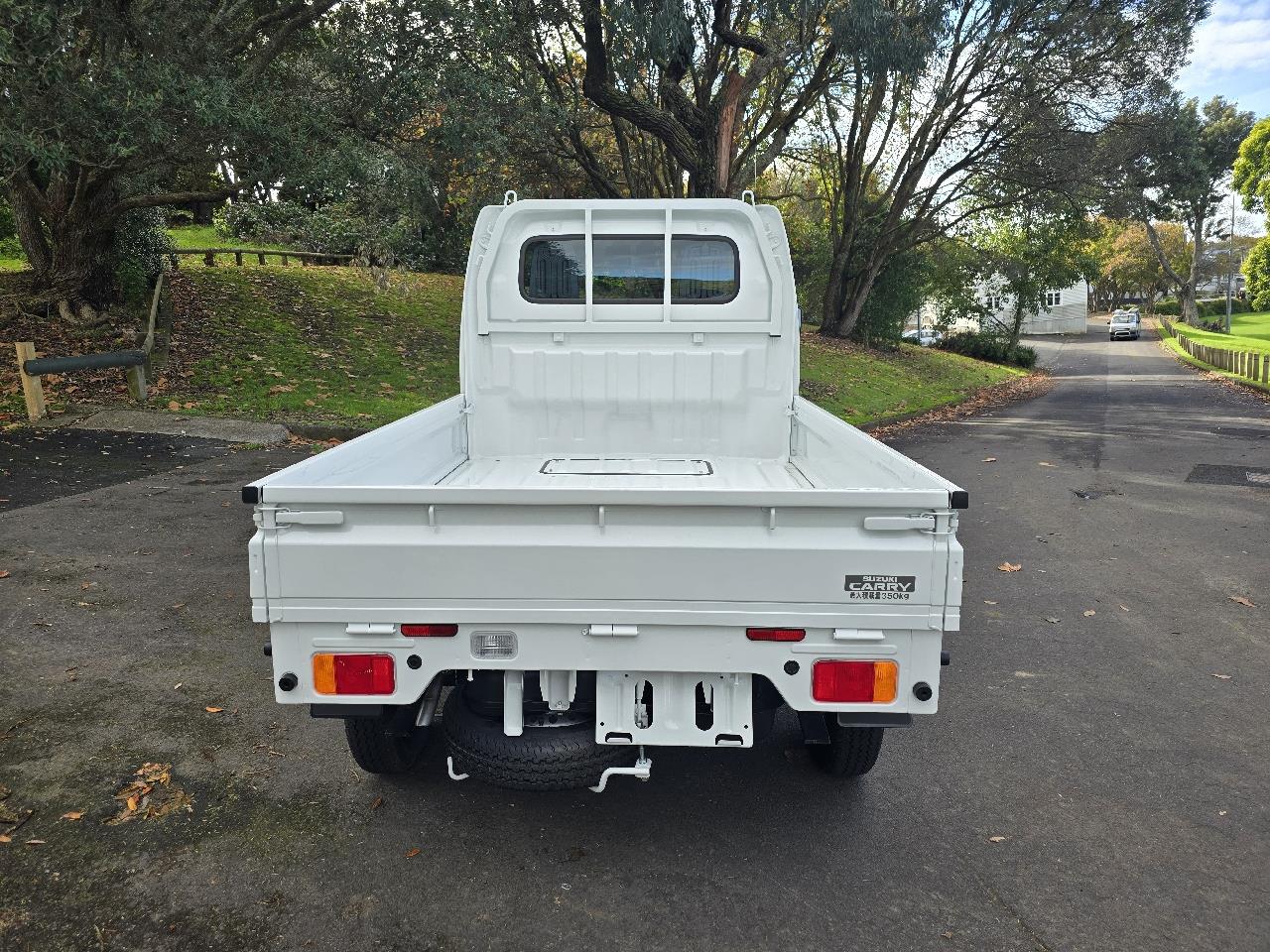 2023 Suzuki Carry