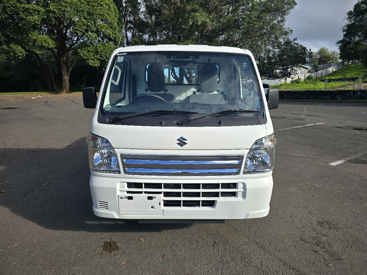 2023 Suzuki Carry