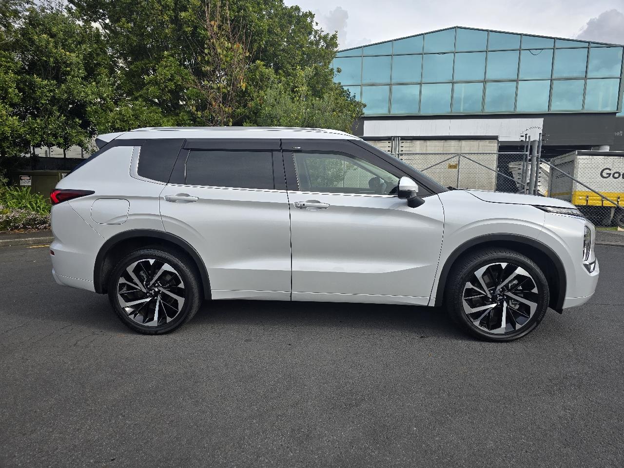 2022 Mitsubishi Outlander